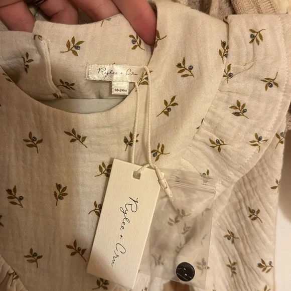 Rylee & Cru romper - Picture 2 of 3